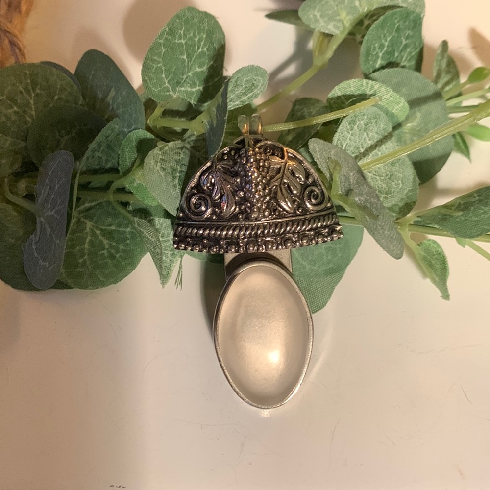 Beautiful Rebecca Collins Pendant! Silver with frosted stone!